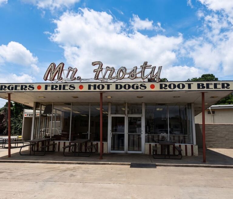 Order Root Beer In A Frosty Mug At These 4 Texas Drive-Ins Still Living The Old Days