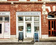Warm Up With A Cinnamon Roll And Coffee At This Small-Town Georgia Bakery