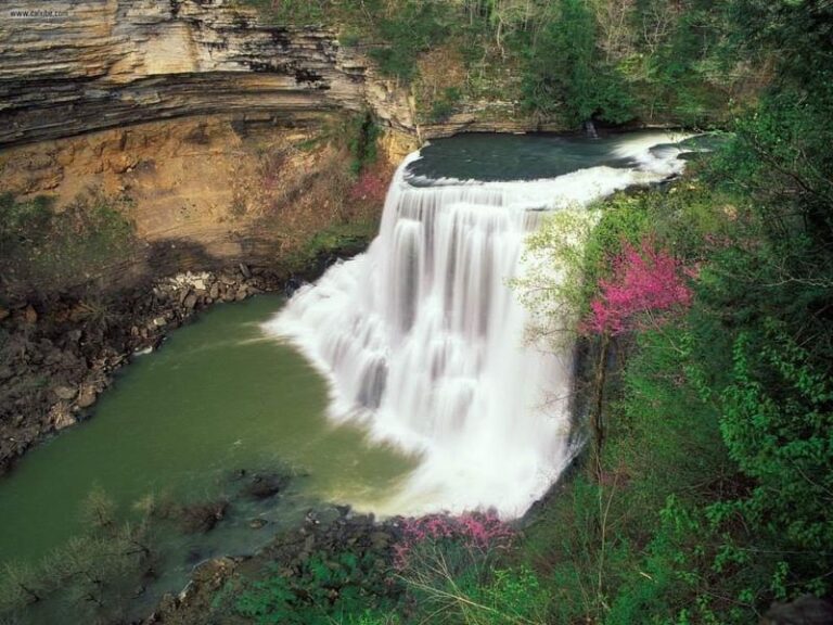 Spend A Quiet Morning At This Tennessee State Park Where A Waterfall Hides Near The Lot