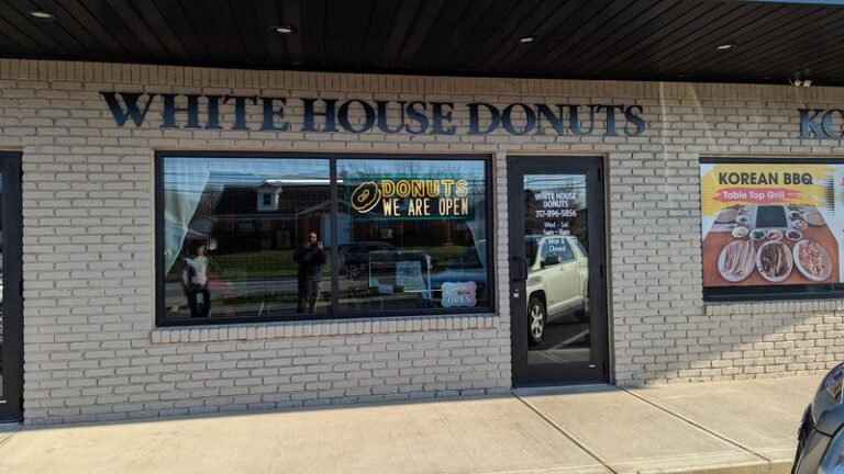 Seven Indiana Donut Shops Where The Line Starts Before Sunrise On Saturdays