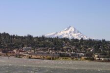 Wander The Galleries, Wine Rooms, And Riverside Cafes Of Hood River For An Easy Fall Day Trip