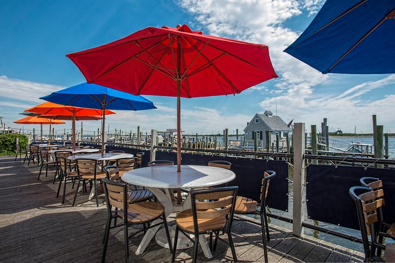 These 8 New Jersey Seafood Shacks Serve The Freshest Catch Right By The Water