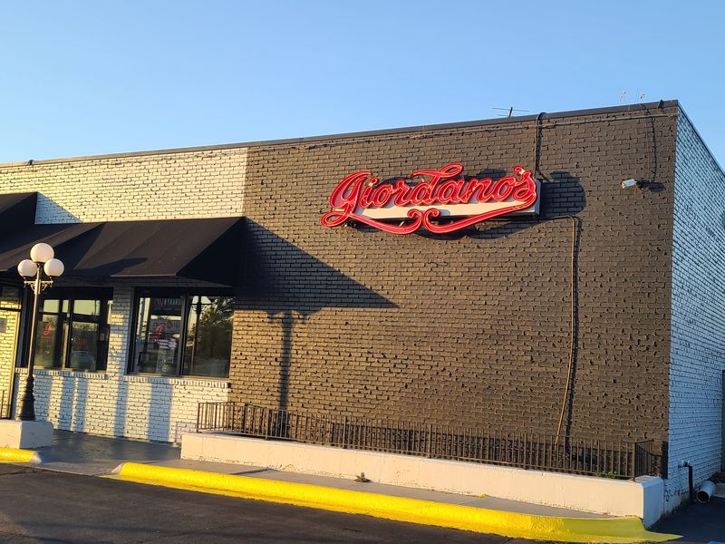 featured image 72ae1a26a289 ad222e68158f