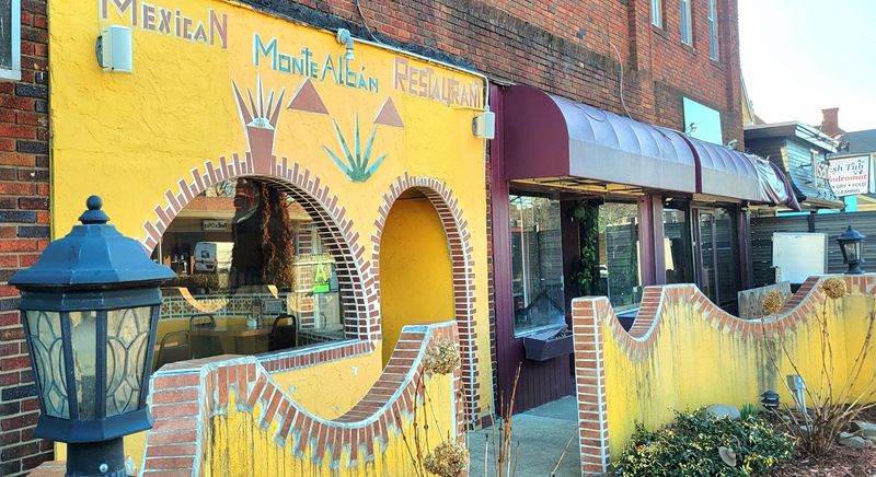 An Oaxacan Family Has Served Enchiladas At This Beloved Hartford, Connecticut Spot For 25 Years