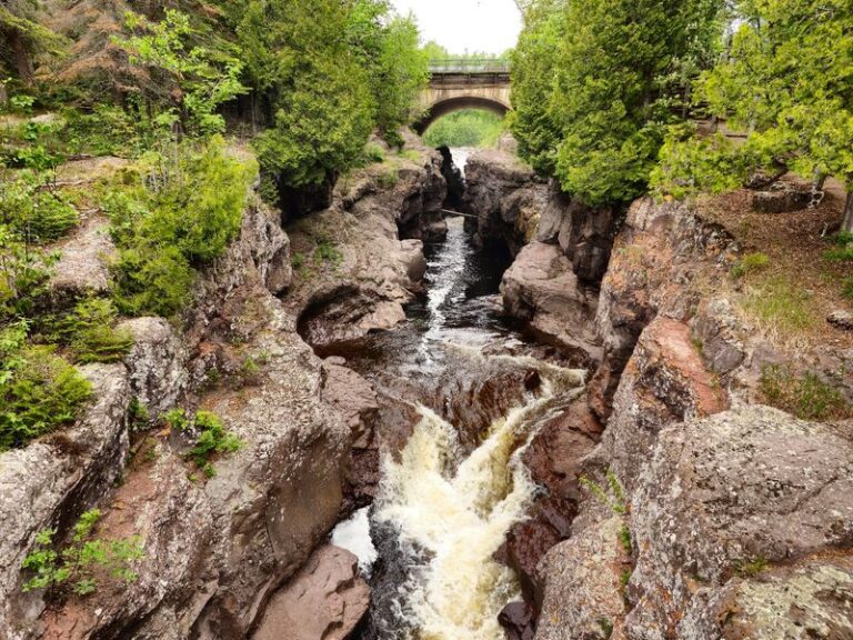 This Minnesota State Park Carves a River Gorge With Waterfall Trails Along the Lake Superior Shore