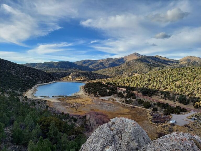In Nevada There’s A Quiet Mountain Reservoir State Park Where You Can Swim, Fish, And Hike Right By The Water