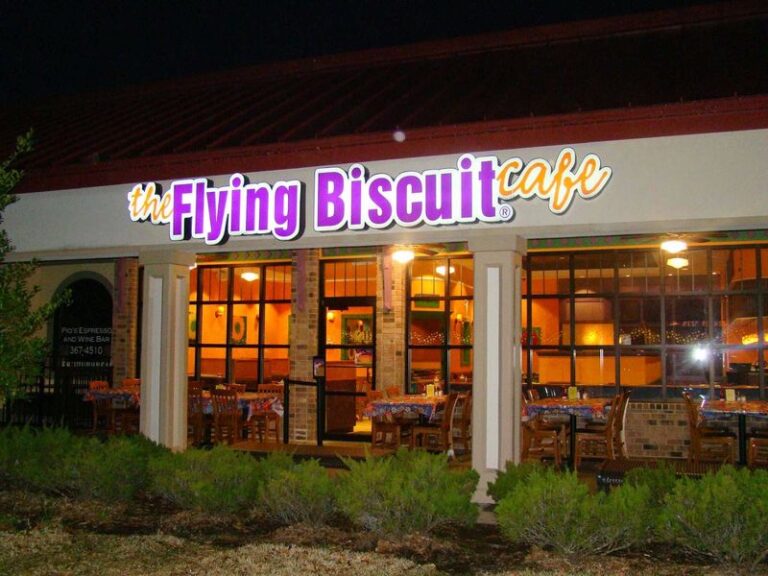 Sunday Mornings Mean A Line Out The Door At This Old-School Gainesville Breakfast Spot