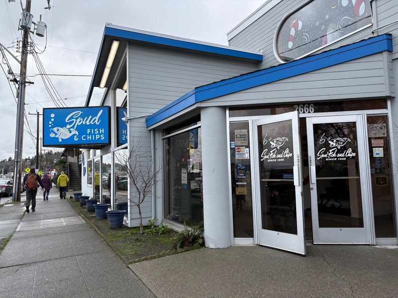 Grab A Loaded Potato At This Long-Running Baked-Potato Cart In Downtown Seattle