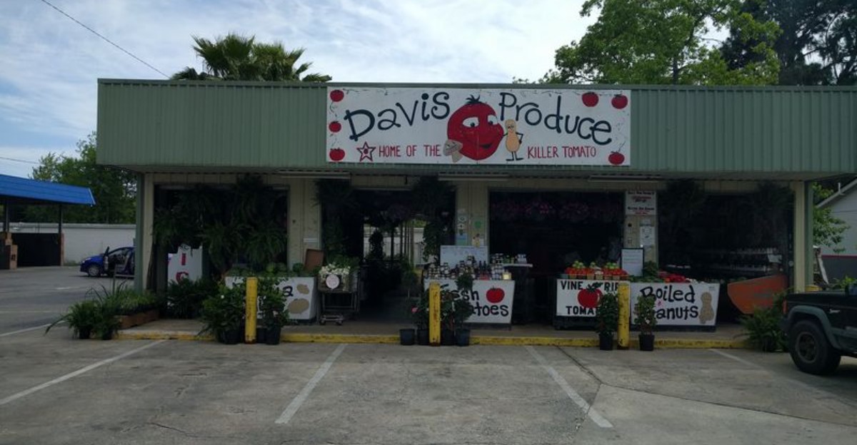 Set Aside An Afternoon For These 8 Georgia Farmers Markets Piled High With Peaches And Boiled Peanuts