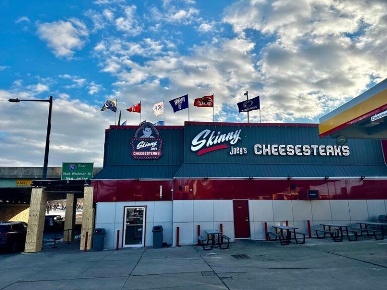 These 7 Pennsylvania Cheesesteak Spots Serve The Sandwich Locals Line Up For After Dark