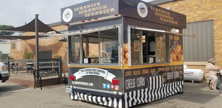 Grab A Cardboard Boat Of Fresh Cheese Curds At This Beloved Ellsworth Creamery Cafe
