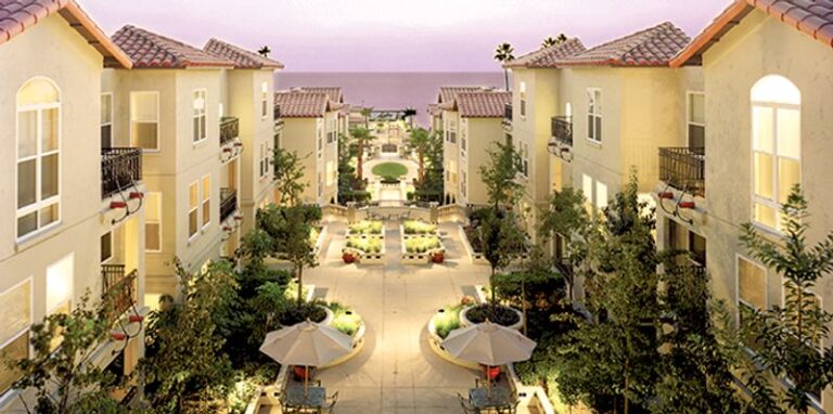 The 10 California Beach Towns Where Retirees Are Living Their Best Slow Life