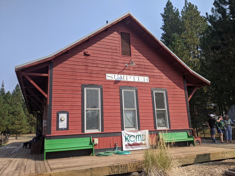 This Historic Sumpter, Oregon Train Ride Winds Through Country You Can’t Reach By Car