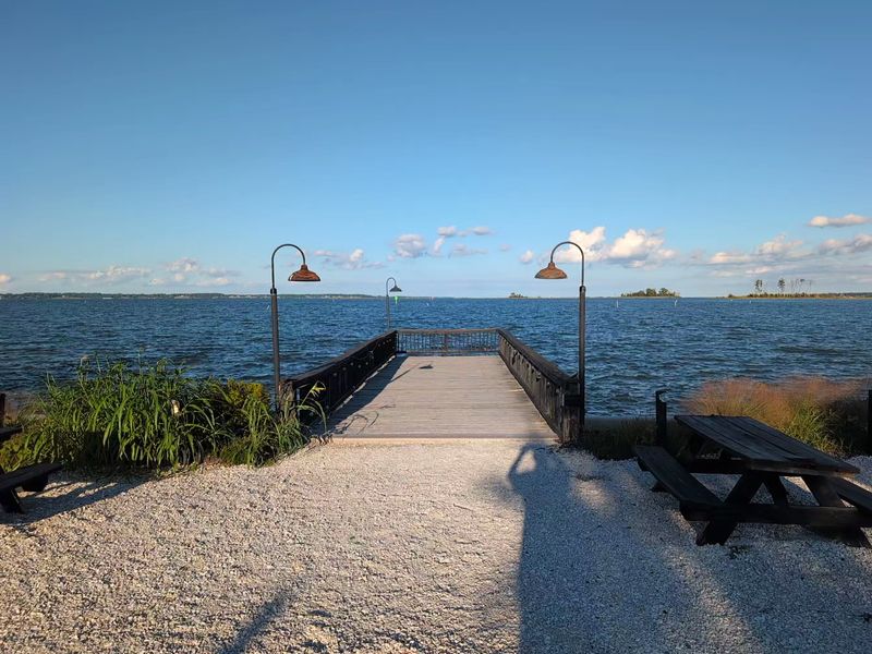 A 180-Degree River Panorama