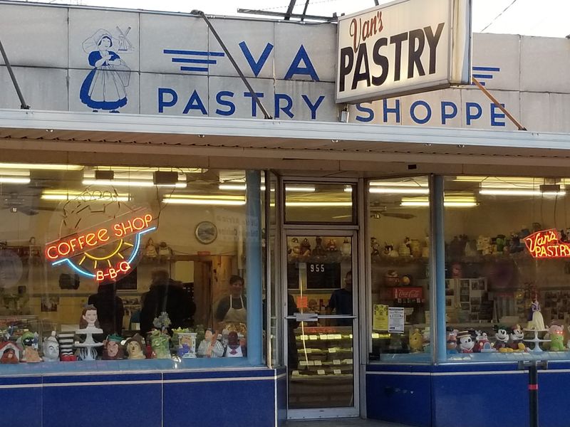 A Bakery That Has Outlasted Nearly a Century