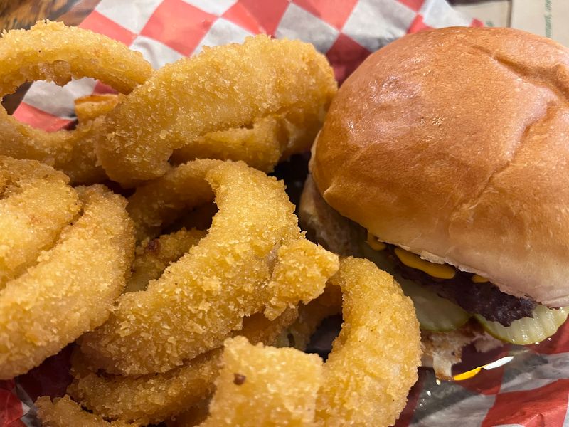 A Burger Lineup Beyond the Headliner