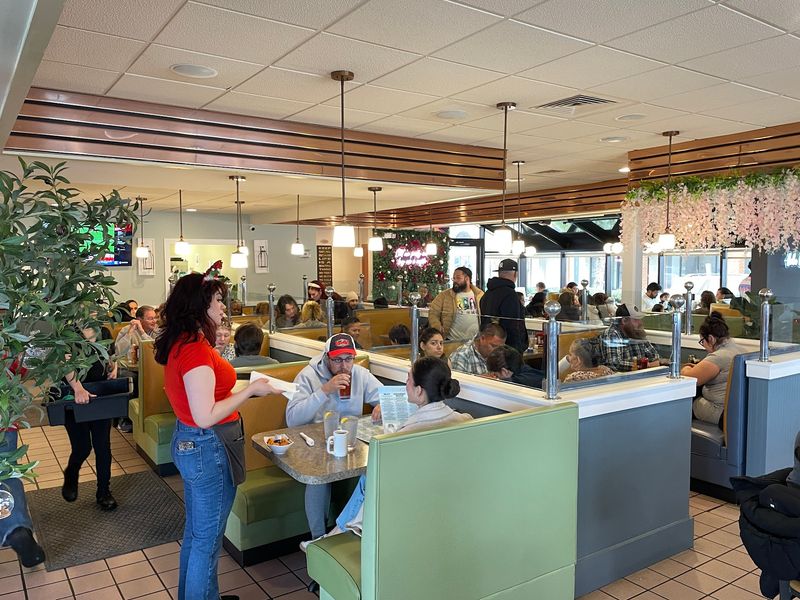 A Busy Breakfast Stop on West Pike Street