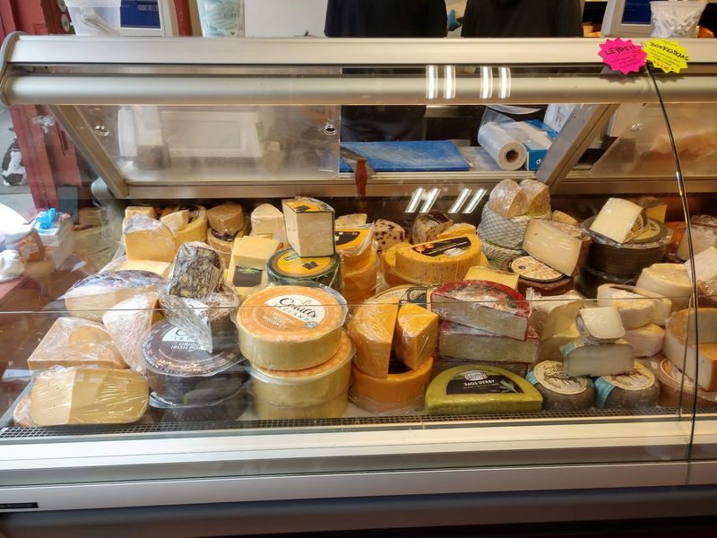 A Cheese Room Worth Its Reputation A Cheese Room Worth Its Reputation