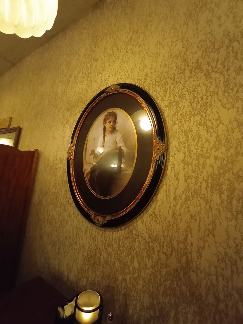 A Cozy Room With Local Charm