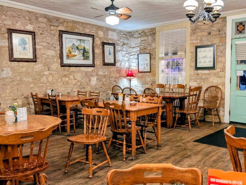 A Dining Room Like Grandma's House