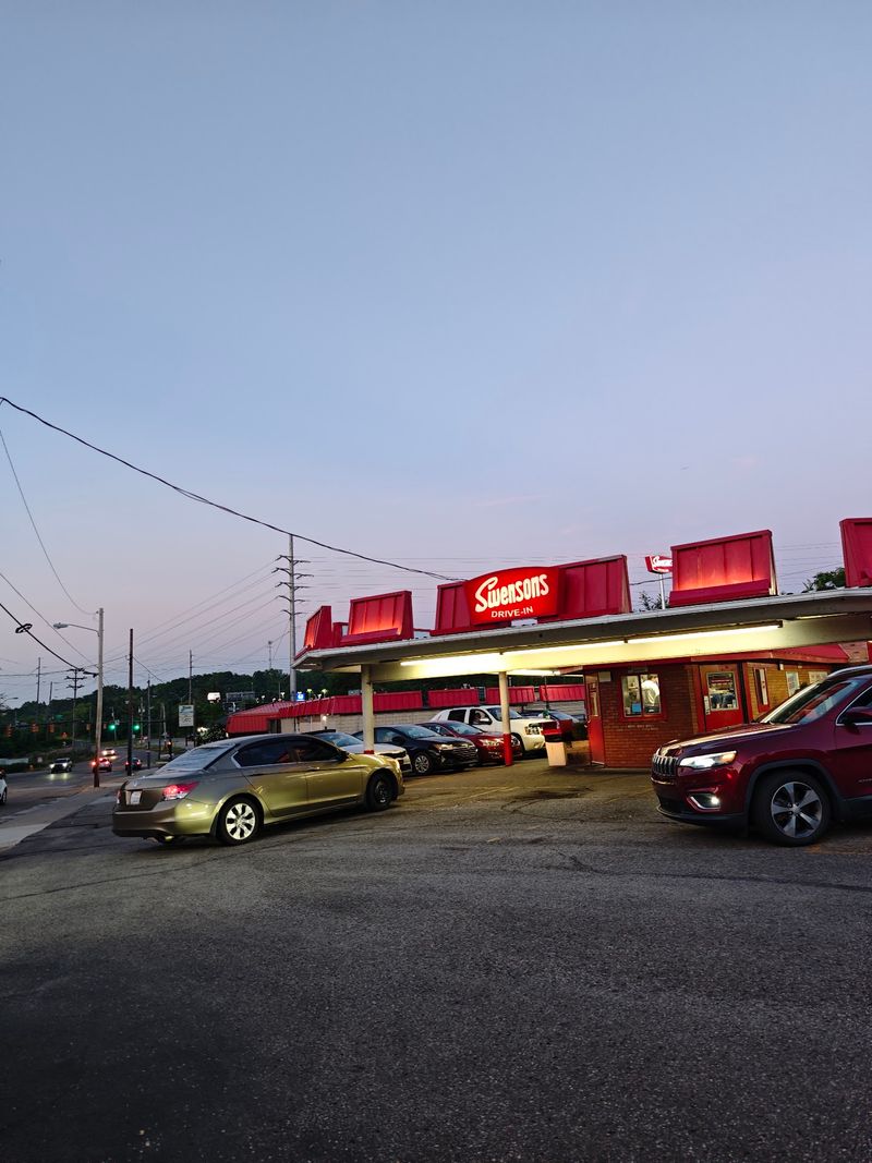 A Drive-In That Refused to Fade A Drive-In That Refused to Fade
