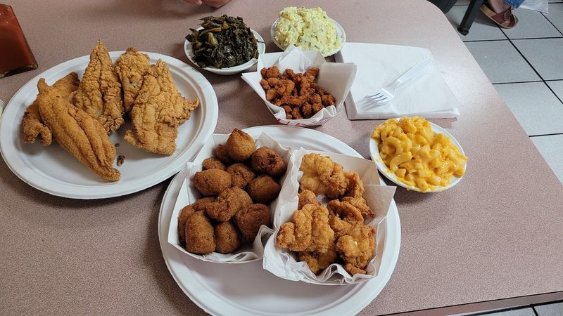 A Fish Fry That Still Hooks Montclair