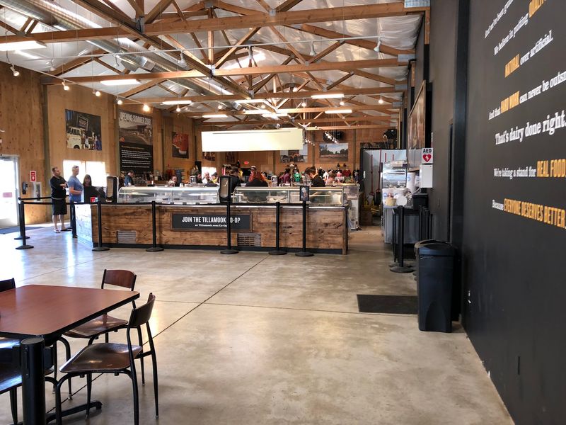 A Food Hall Built Around Comfort Classics