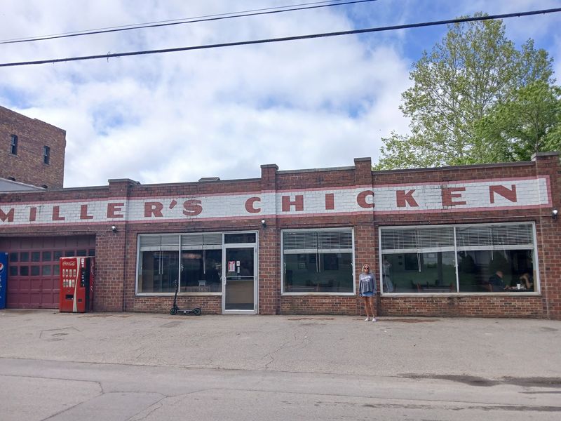 A Fried Chicken Fixture on West State Street