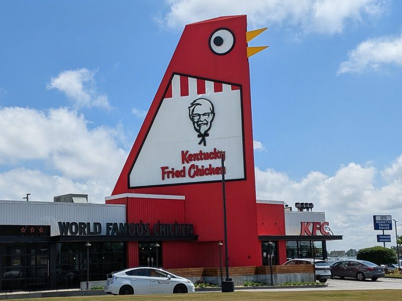 A Fried Chicken Stop at a Busy Marietta Crossroads A Fried Chicken Stop at a Busy Marietta Crossroads