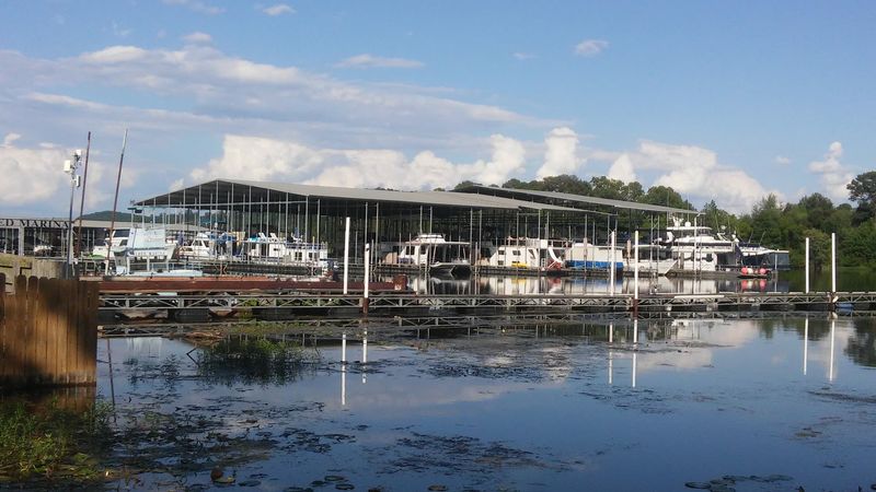 A Lakeside Stop on Marina Road A Lakeside Stop on Marina Road