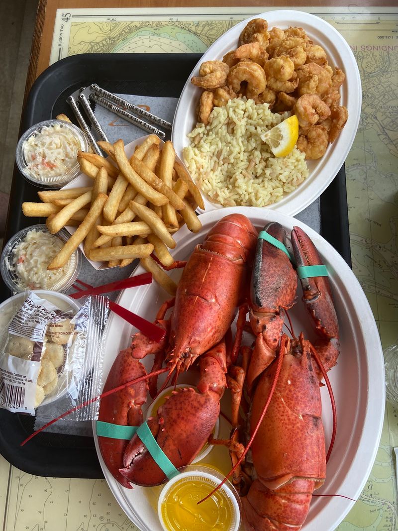 A Lobster Counter on Town Wharf