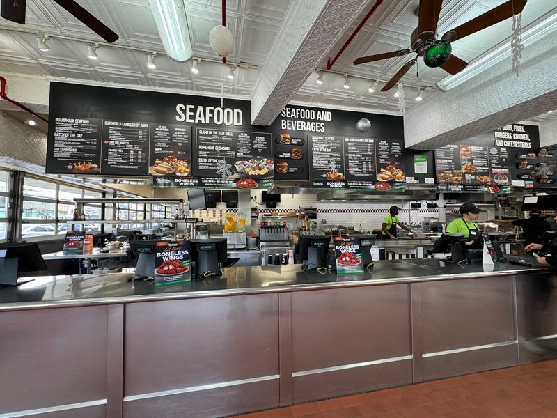 A Menu That Goes Wide A Menu That Goes Wide