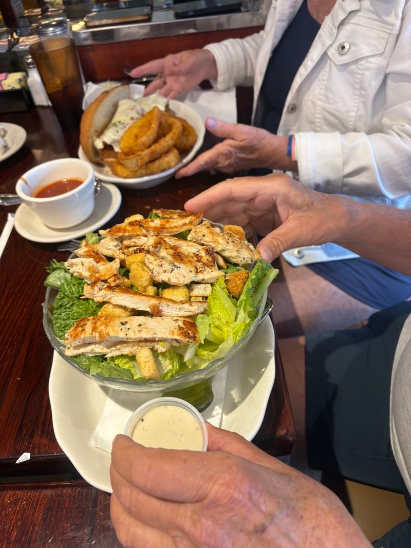 A Menu That Refuses to Be Small