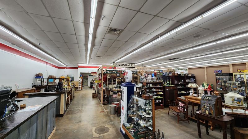 A Mercantile on West New Bern Road