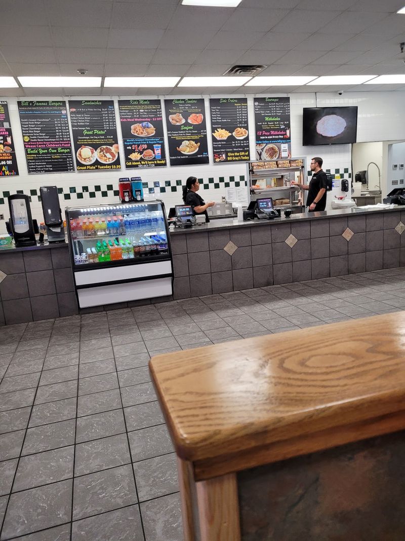 A North Side Counter With Hometown Pull