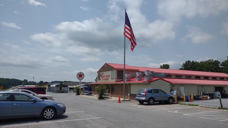 A Roadside Stop on Lynchburg Highway A Roadside Stop on Lynchburg Highway