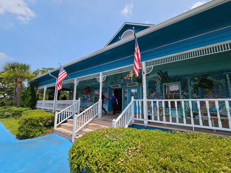 A Seafood Buffet on Business 17