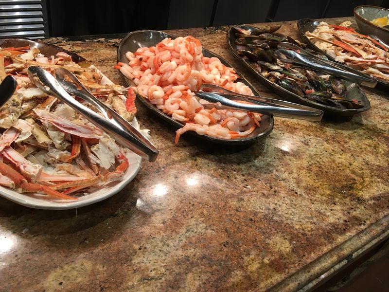 A Seafood Spot Tucked Inside a Casino A Seafood Spot Tucked Inside a Casino