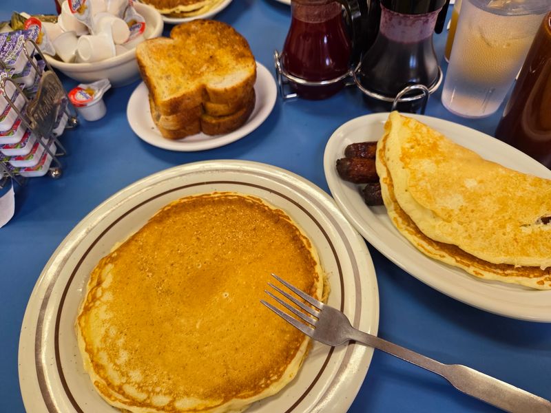 A Second Tradition for Mackinaw Trips A Second Tradition for Mackinaw Trips