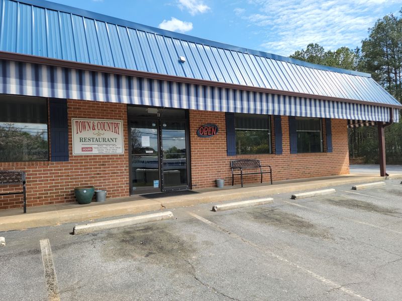 A Small Diner on Franklin Road