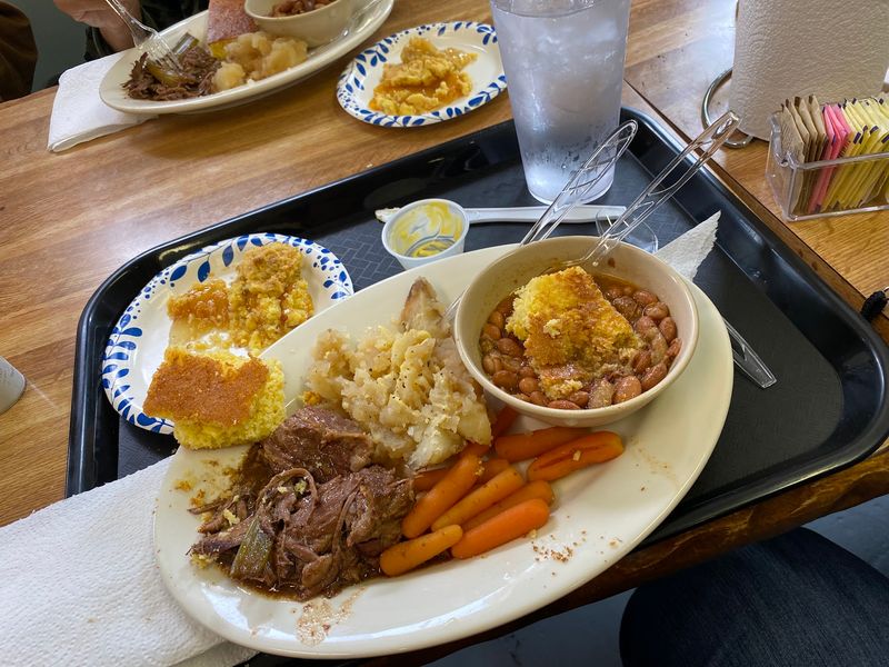 A Smart Pit Stop for Road Trippers