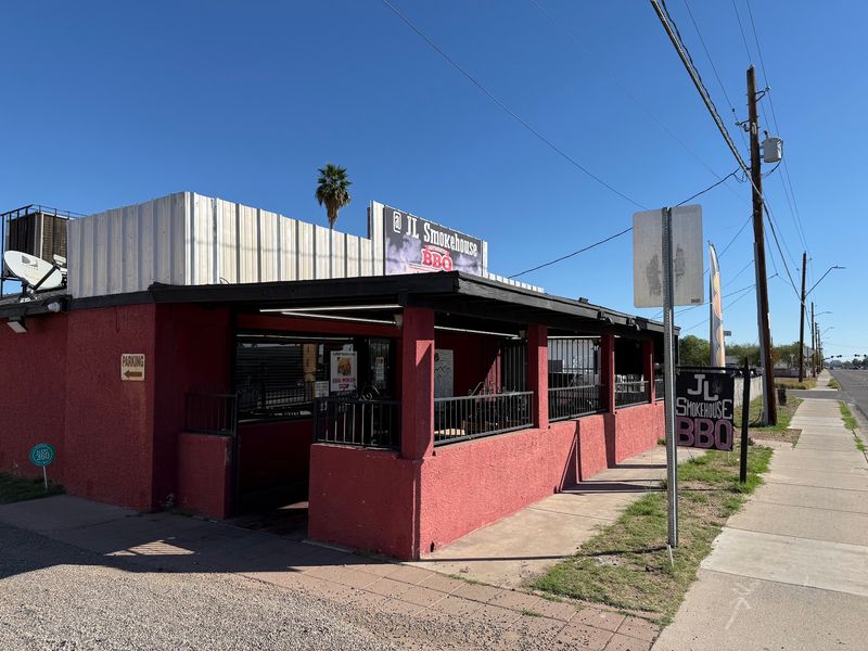A Smokehouse on East Broadway