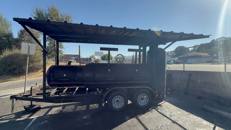 A Smokehouse on the Road to Yosemite