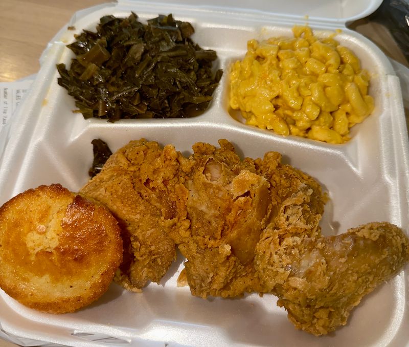 A Soul Food Stop on Dixie Highway A Soul Food Stop on Dixie Highway