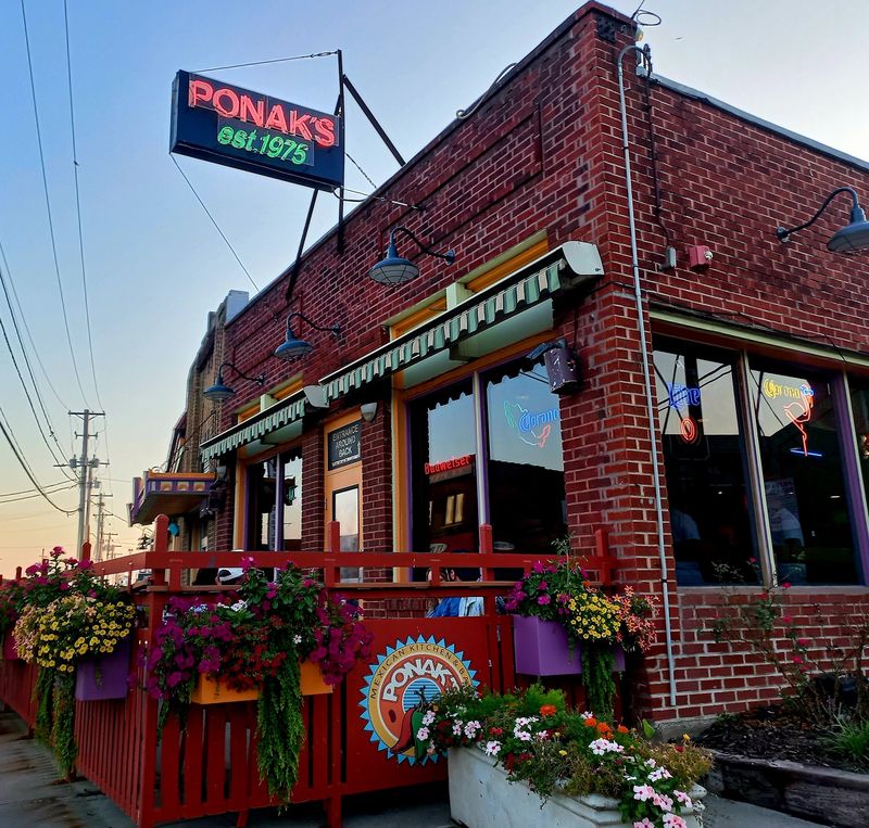 A Southwest Boulevard Address Worth Circling