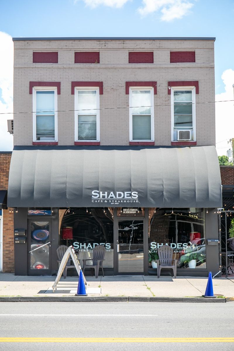 A Steakhouse on West Cumberland Avenue A Steakhouse on West Cumberland Avenue