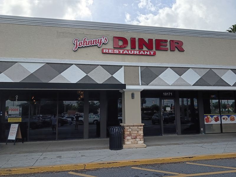 A Strip Mall Address With a Big Following