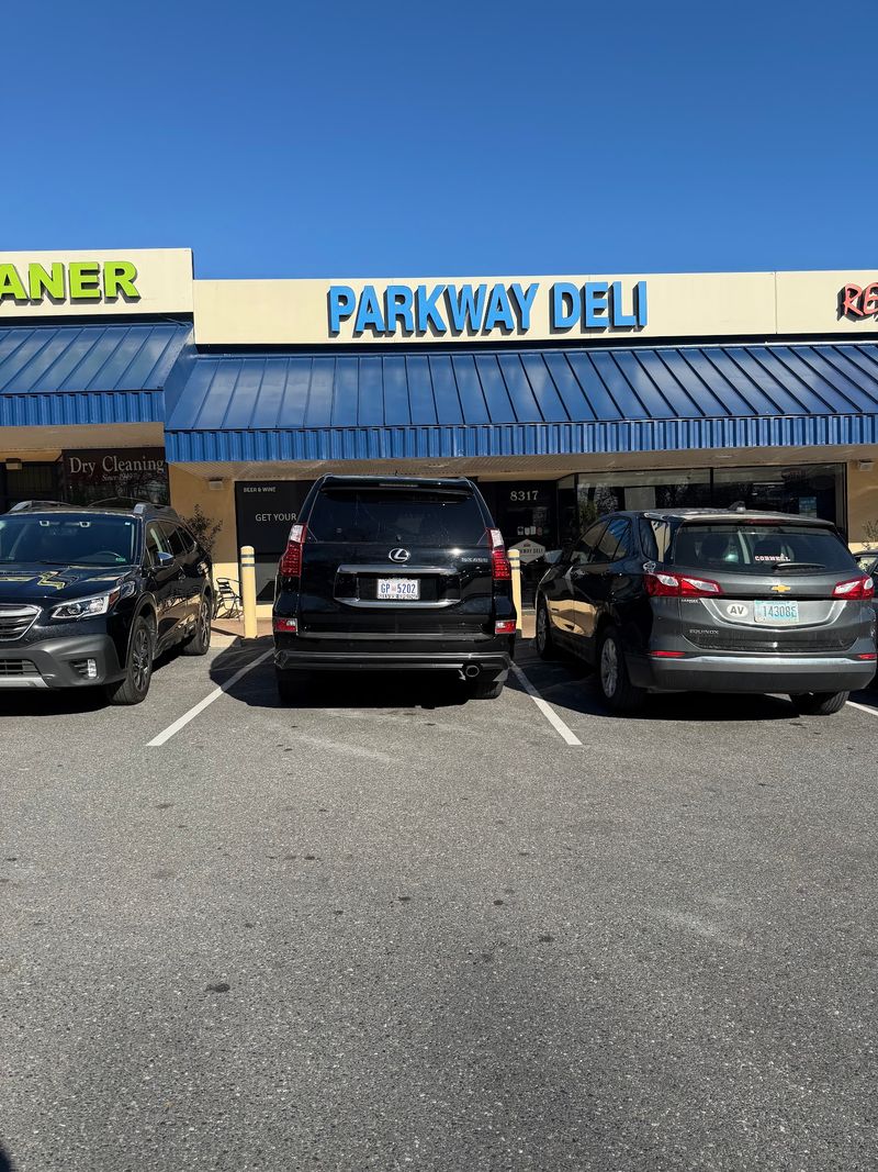 A Strip Mall Address With a Big Reputation A Strip Mall Address With a Big Reputation