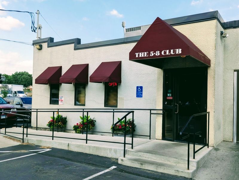 A Tavern on Cedar Avenue
