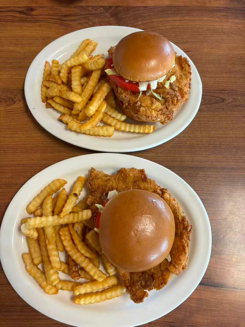 A Tenderloin That Outgrows the Bun A Tenderloin That Outgrows the Bun